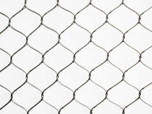 rope_diamond_knotted wire mesh