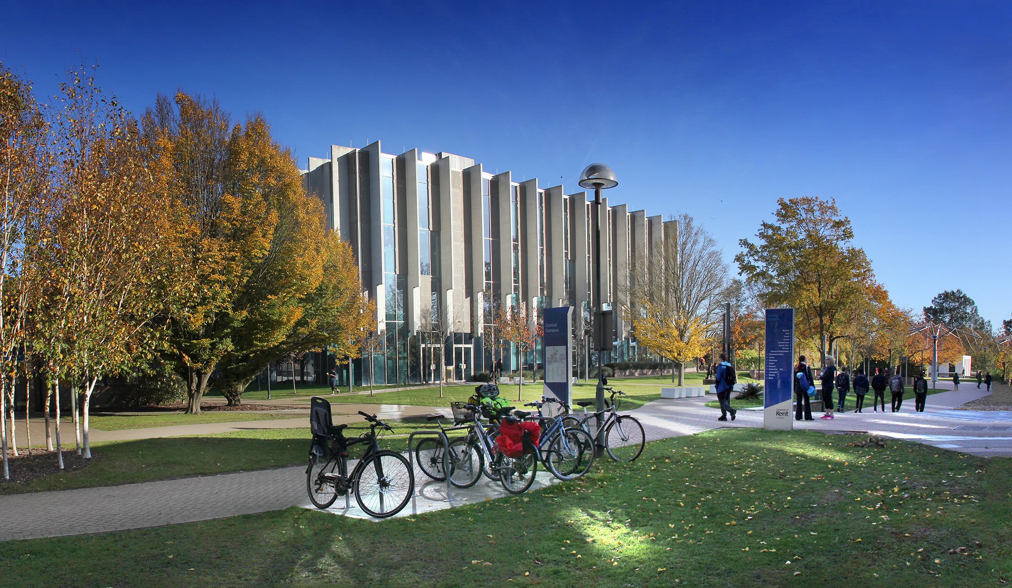 Templeman Library West eleveation with bikes